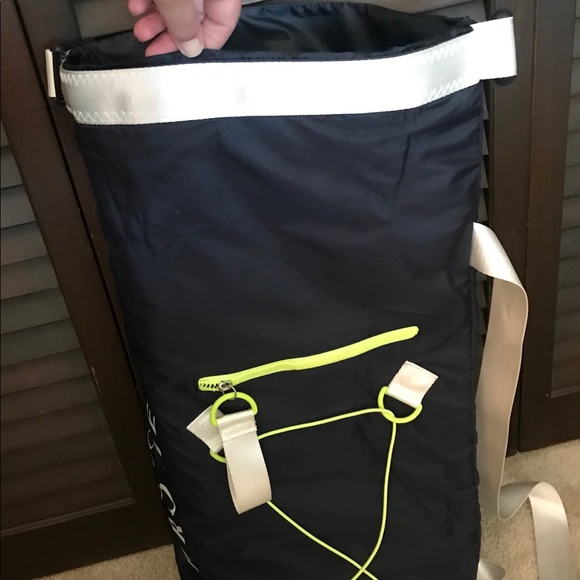 Azzaro Chrome Sports Bag - Picture 4 of 6